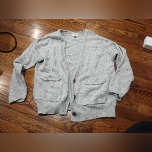Universal threads gray sweater